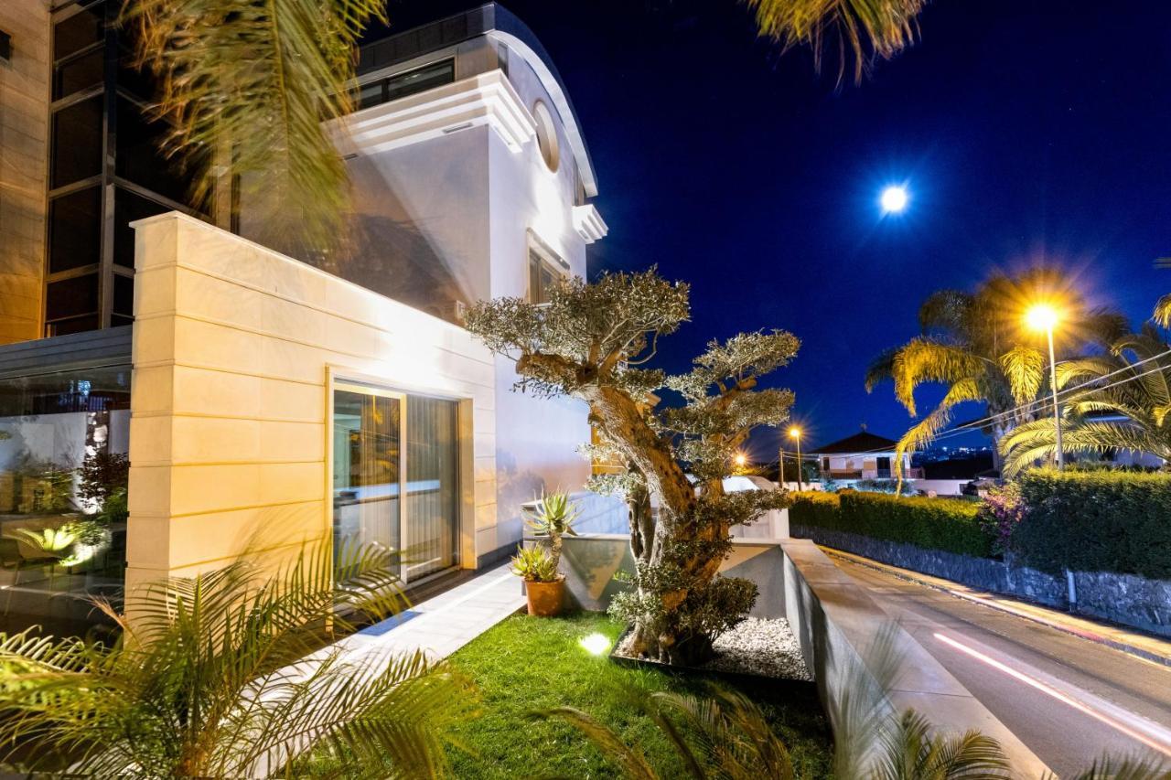 Zaffiro Lavico Rooms Etna Nature Sea Acireale Eksteriør billede